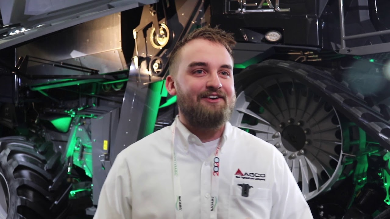 Fendt IDEALDrive Combine Eliminates steering wheel