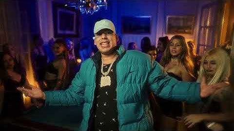 KALEB DI MASI - ME GUSTA TU AMIGA (Videoclip Oficial)
