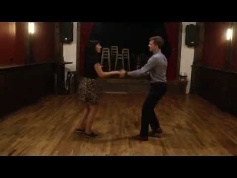 Swingin' Denver - Beginner Lindy Hop (swingout, footwork, circle)