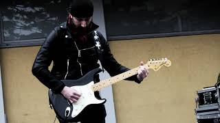 U2 "Stay (Faraway, So Close!)" Live Streaming Auditorium | 4UB Italian U2 Tribute