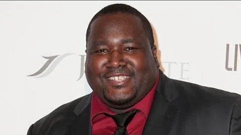 'The Blind Side' Actor Kicked Off Flight