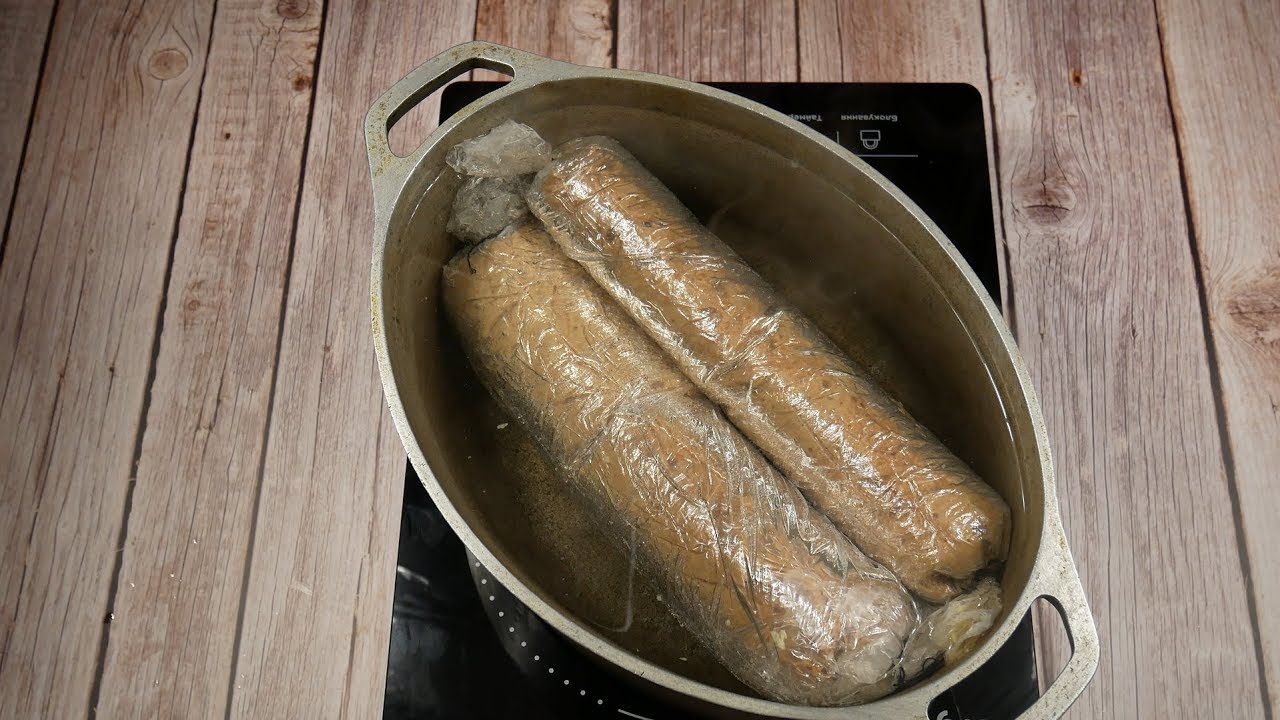 Домашняя печеночная колбаса с салом и чесноком