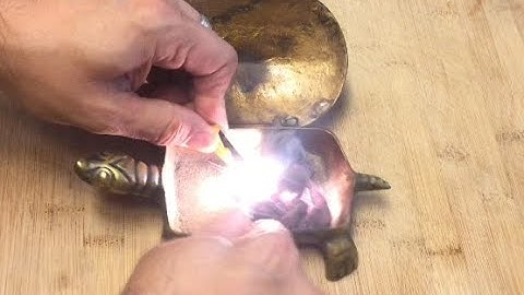 I MAKE FIRE 🔥With the LEATHERMAN SIGNAL Multi tool