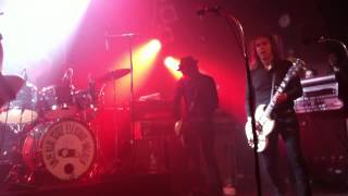 Imperial State Electric &quot;Throwing Stones&quot; Live in Hamburg