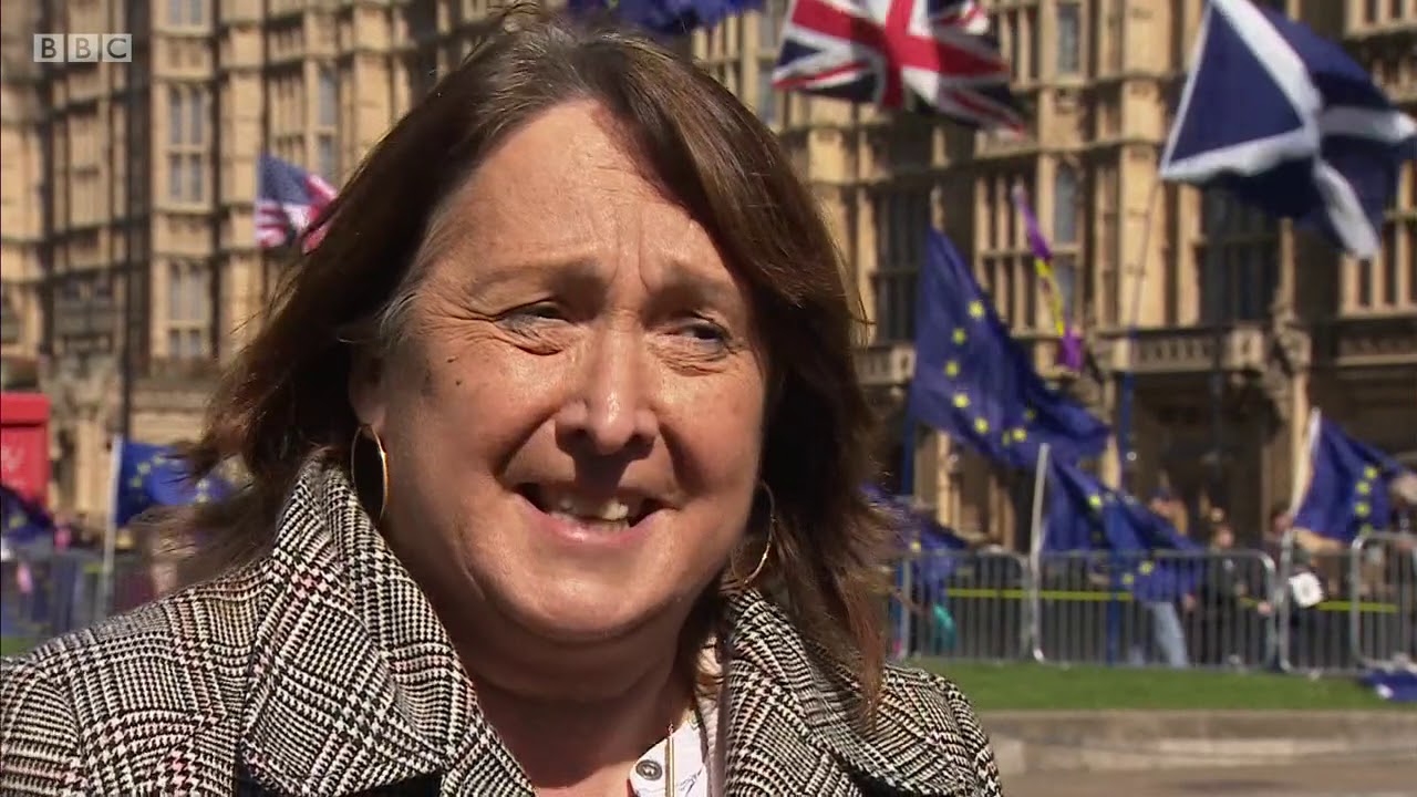 Jackie Bird hosts her last-ever Reporting Scotland