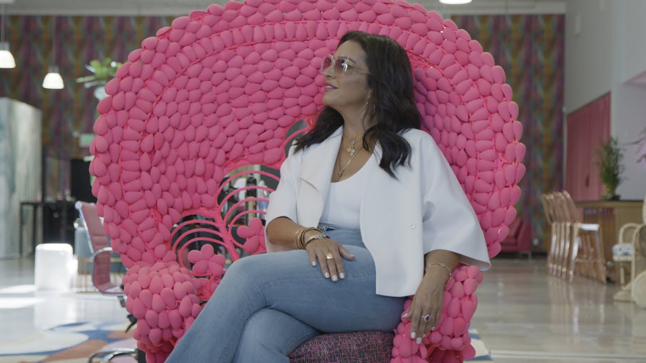 How beautyblender Founder Rea Ann Silva Bounced to Success Sephora