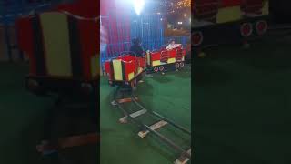 Children Train in Dubai Resimi