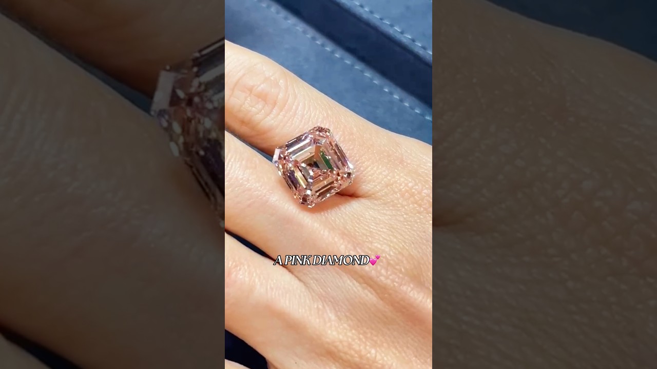 Xmas wishlist: 16ct pink diamond😍 