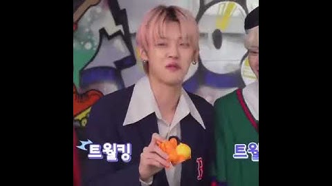 TXT Reaction when they see toy twerking😂