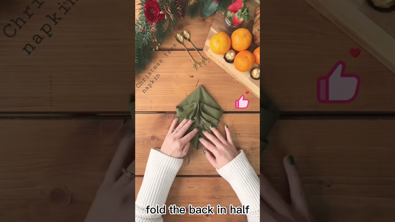 How to fold napkin into a Christmas Tree 