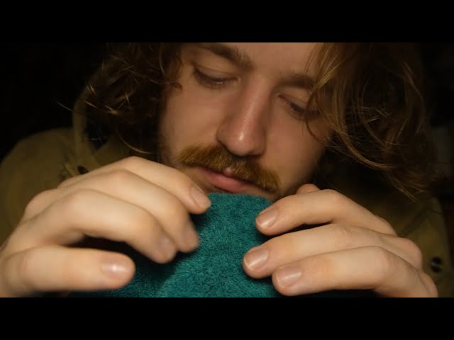 ASMR Sleepy Bozo Scratches a Towel & Hums You to Sleep | scratching, brushing, tapping & humming