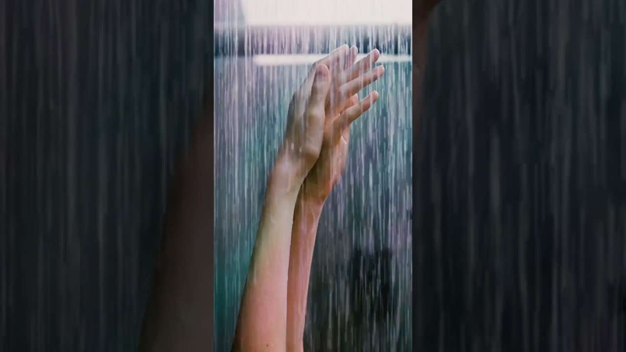 Lush Cosmetics: Luxe Bath Bomb