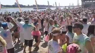Color Run Köln/Cologne - 21.7.2013 - Party Starting