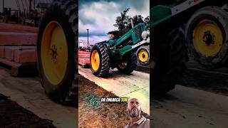 Onlarca Ton Ağırlığındaki Platformu Taşımak Için Kendini Parçalıyor