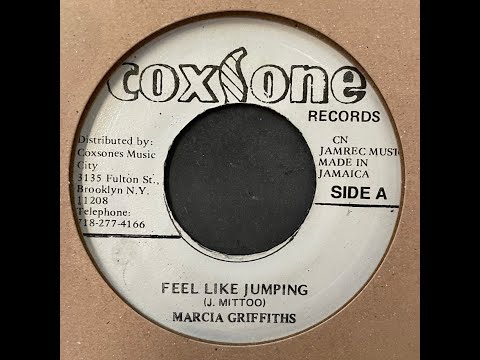 Marcia Griffiths - Feel Like Jumping【7-21595】 - YouTube
