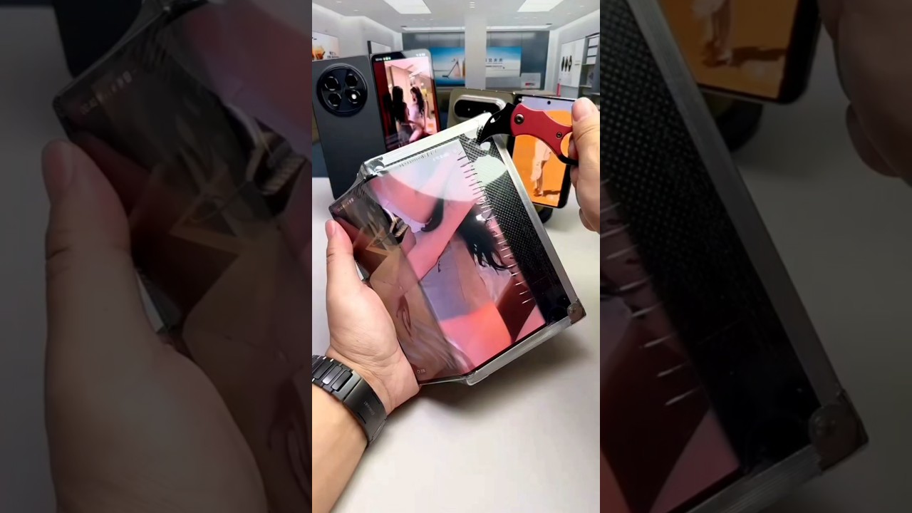 The Smartphone That Changed Foldables Forever 🔥📱#smartphone #shortvideo