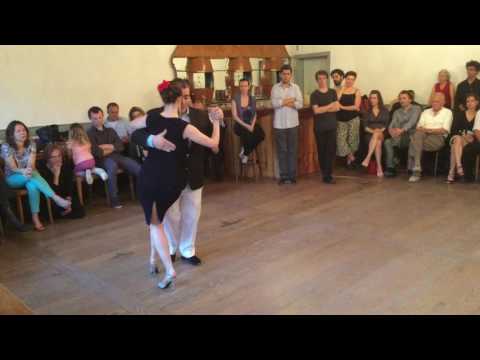 Anayansi Macherel y Hernan Alvarez Prieto bailan Con todo mi corazon ( D'Arienzo-Echague,1946)