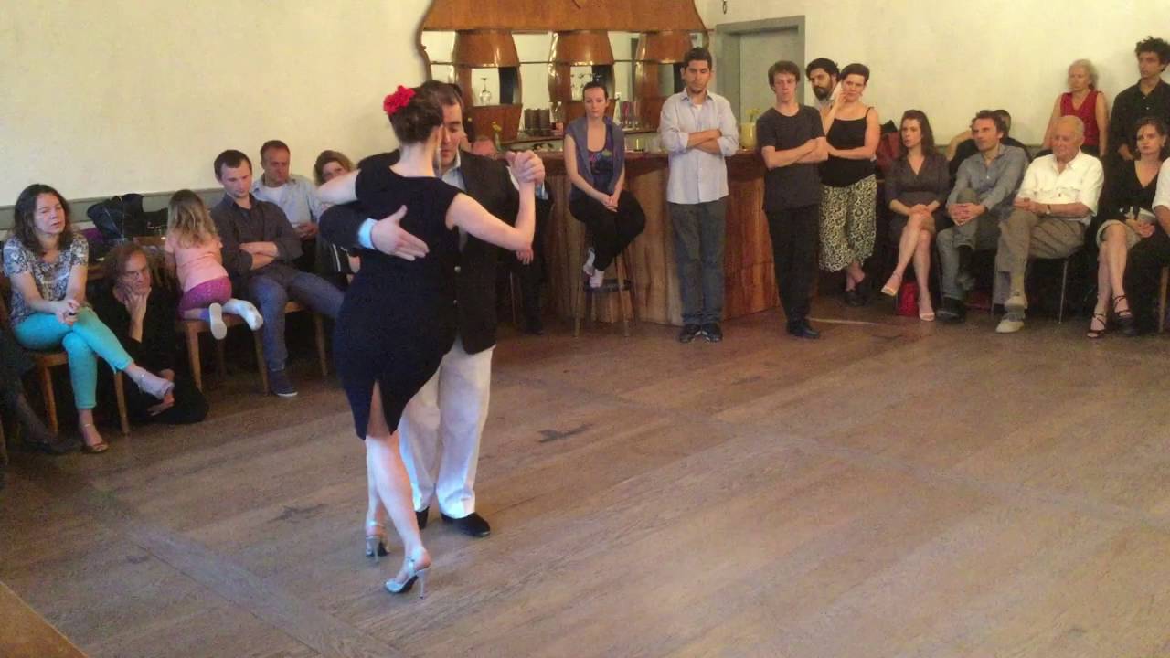 Anayansi Macherel y Hernan Alvarez Prieto bailan Con todo mi corazon ( D'Arienzo-Echague,1946)