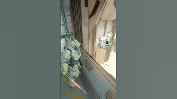 Wall Running Looks Goofy #lol #lmao #funny #memes #warframe #fun #noob #beginner