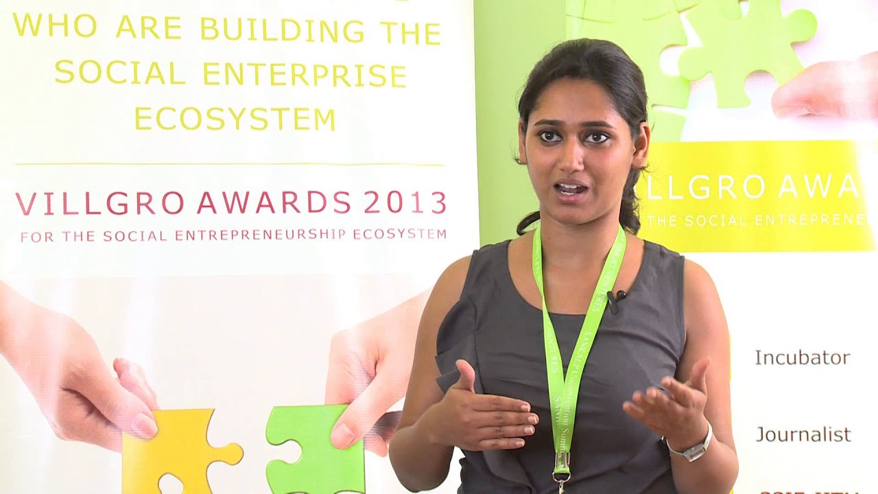 Shruti Chakraborty takes the Journalist Award in 2013