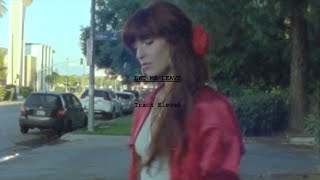 Lily Kincade - Let Me Leave  Resimi