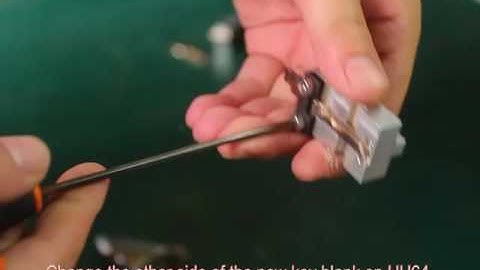 How to use HU64 key clamp cut keys by using SEC-E9 key cutting machine