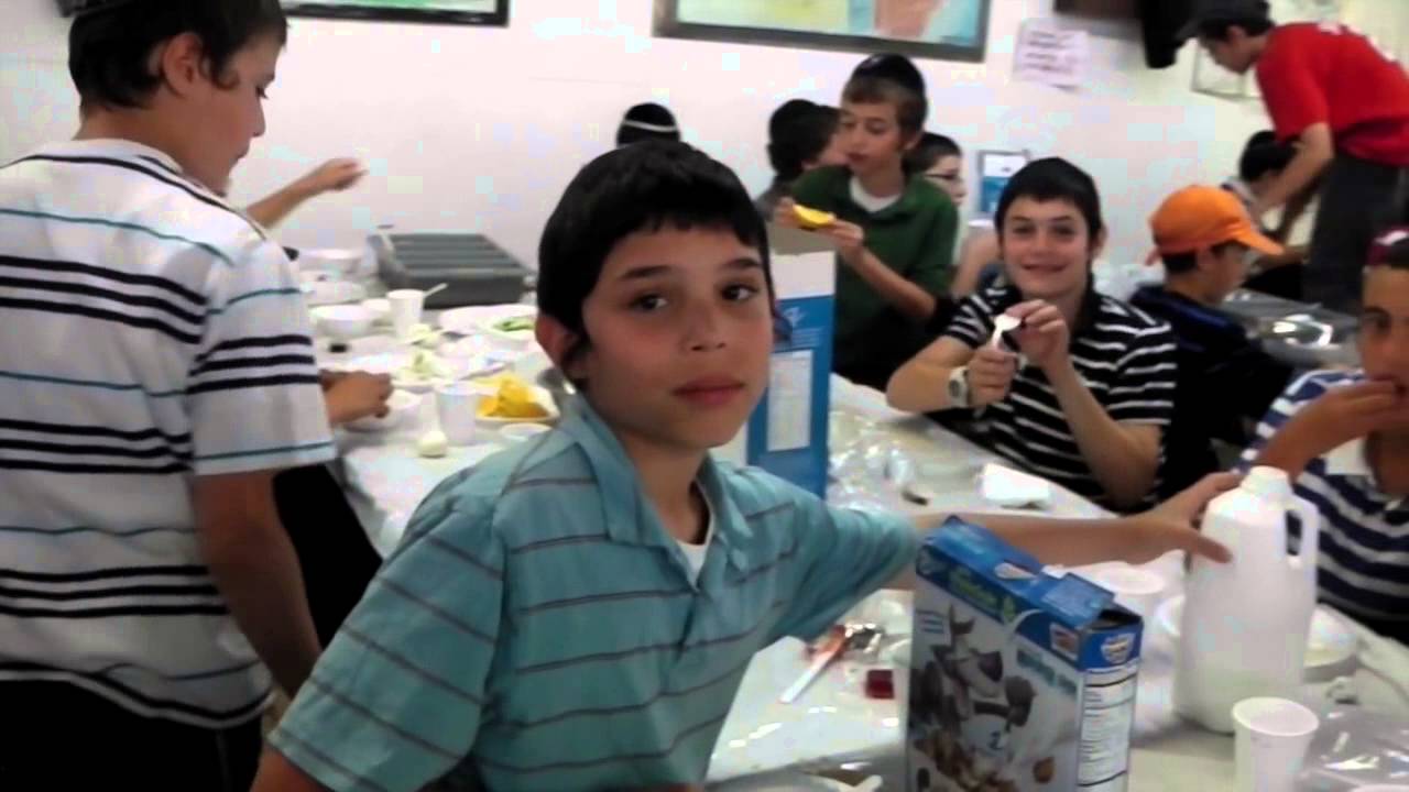 Gan Yisroel Montreal 5772 - A day in camp