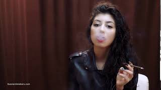 Smoking Show Online Show Badass chick in a leather jacket Anastasia casually dragging on a strong MO