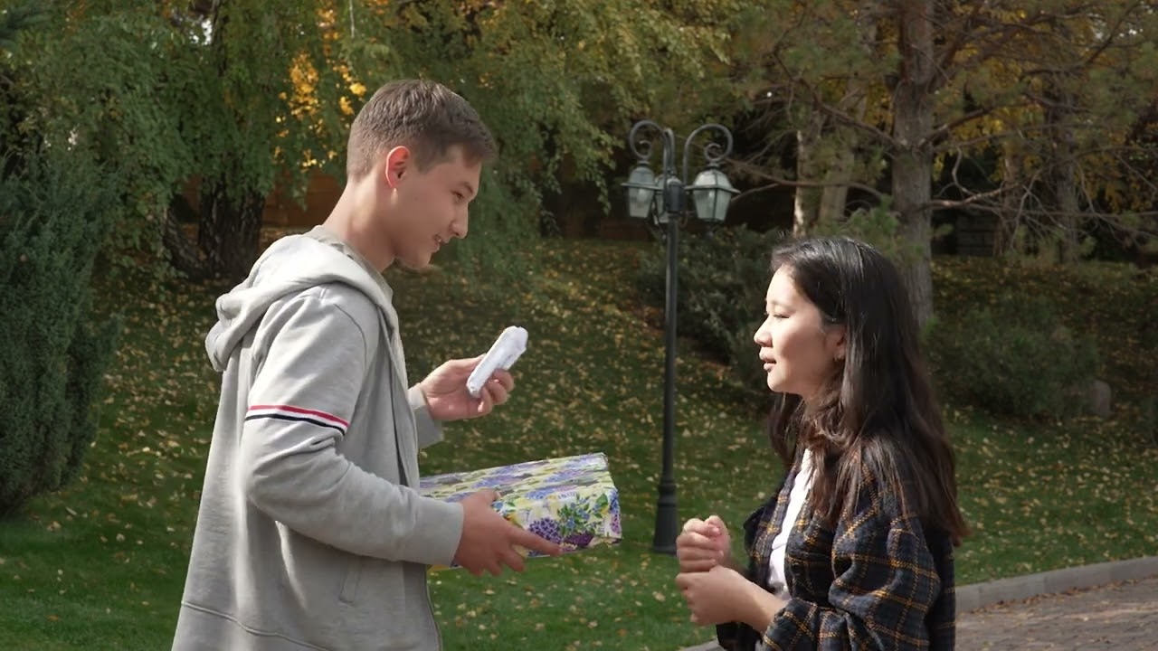 WRAPPED INTENTIONS - MIS EN SCENE (TOMUSANGE STEVEN) -NYFA