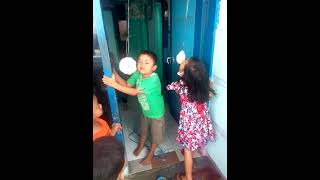 Download Lagu abiyyu n mb nada lomba makan krupuk MP3