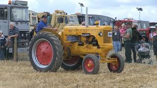 VINTAGE TRACTORS IN THE RING AT THE GREAT DORSET STEAM FAIR 2012