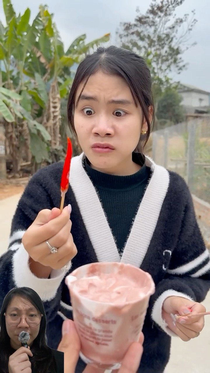 KERJAIN MAMA DENGAN ES KRIM CABE⁉️