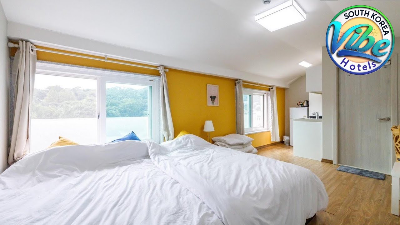 Seoul bokchon JJs house 302 | Seoul, South Korea | Hotel Review 🏩