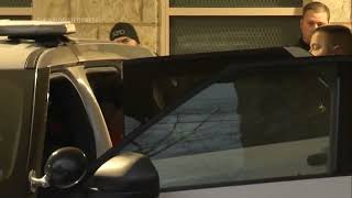 Luigi Mangione arrives at Pennsylvania courthouse for preliminary, extradition hearings