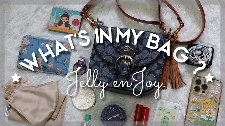 🌸 What's in my bag ? 👜 l พกอะไรในกระเป๋าใบจิ๋วบ้างน้า 💖 l Coach bag l Jelly enJoy.
