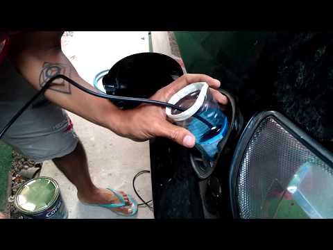 Vídeo: 3 maneiras de drenar o tanque de gasolina do carro