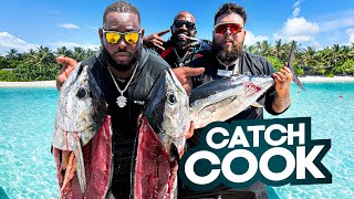 Extreme Salt Water Fishing Catch Clean And Cook!!!