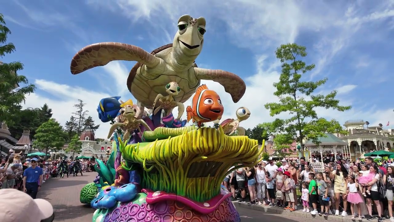 Disney Stars on Parade | Full Parade June 2025 | Disneyland Paris [4K]