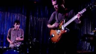 The Features - The Idea of Growing Old - Live @ The Satellite