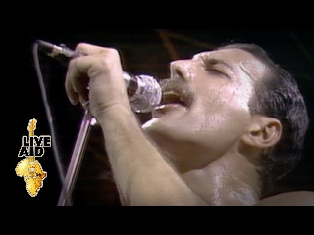 Queen - We Are The Champions (Live Aid
