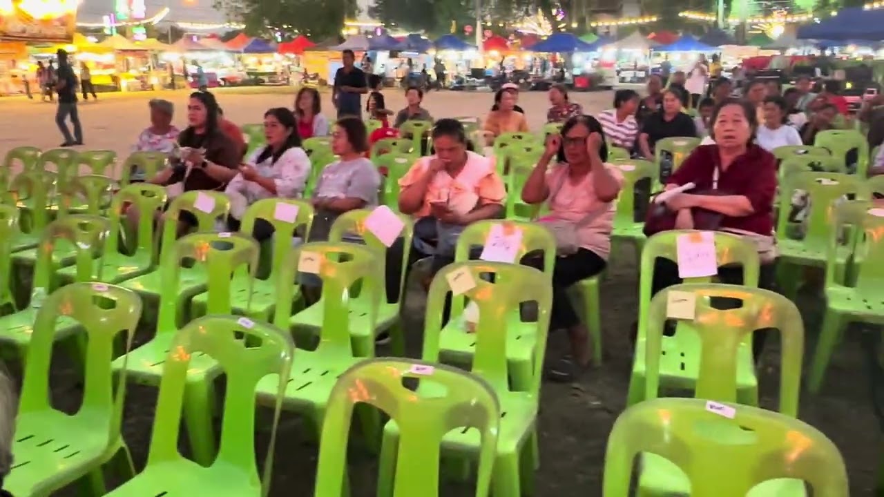 บรรยากาศหน้างาน วัดทุ่งเบญจา จันทบุรี9.3.69