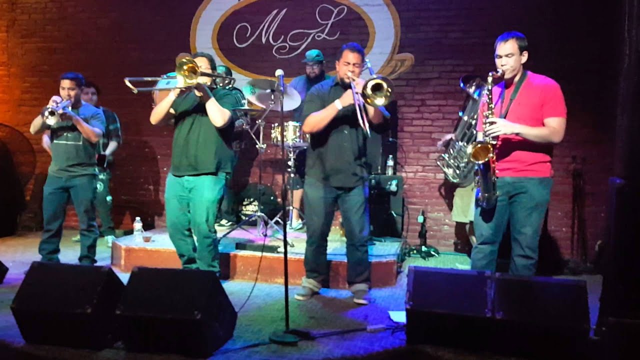 Top Shelf Brass Band Wiggle/Drunk in love YouTube