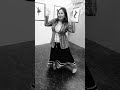 #oldsongshorts #shortcreatorindia  #daliyshortcreator Jhumka gera re Bareilly ke bajar mein 👯‍♀️🥰❣️