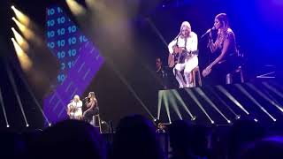 Gabbie Hanna Pillowcase Acoustic Live