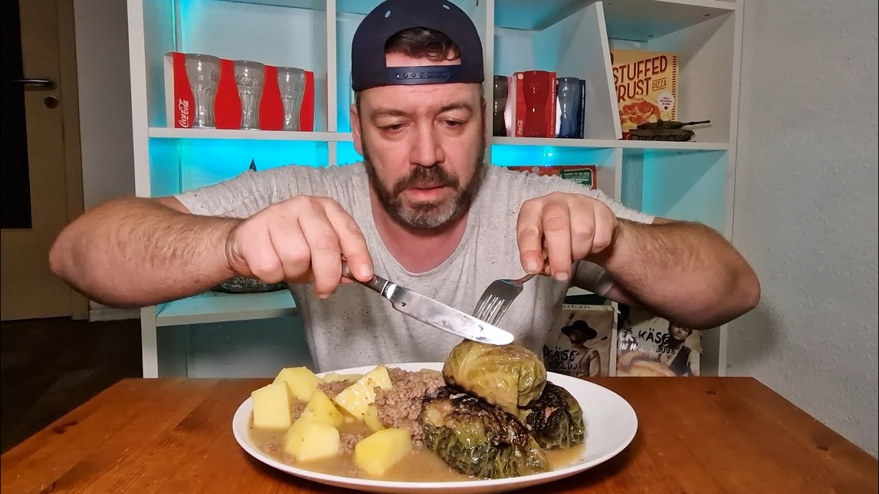 Saftige Kohlrouladen mit Kartoffeln selber gemacht (REZEPT)