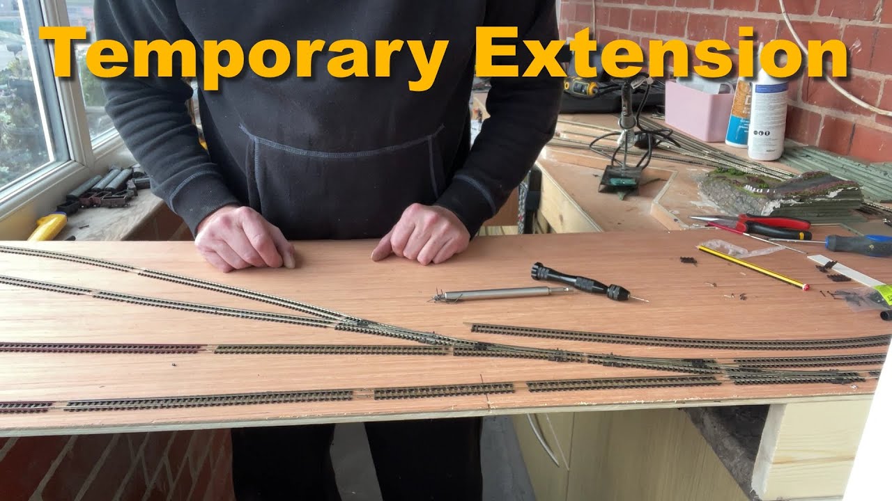 N Gauge Railway - Temporary Board