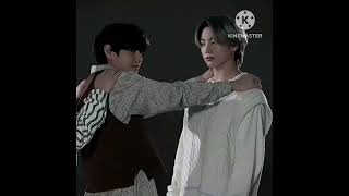 Taekook jealous video 🤭🤣😂V Protecting jungkook from army's 🤣🤣🤣😂😂😂