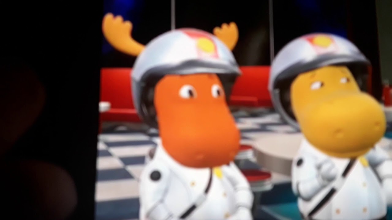 Extraterestre bayardigans el cafe de osa mayor 76 abrazos