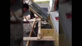 Construct Pro - How to form Concrete steps and lay Interlock