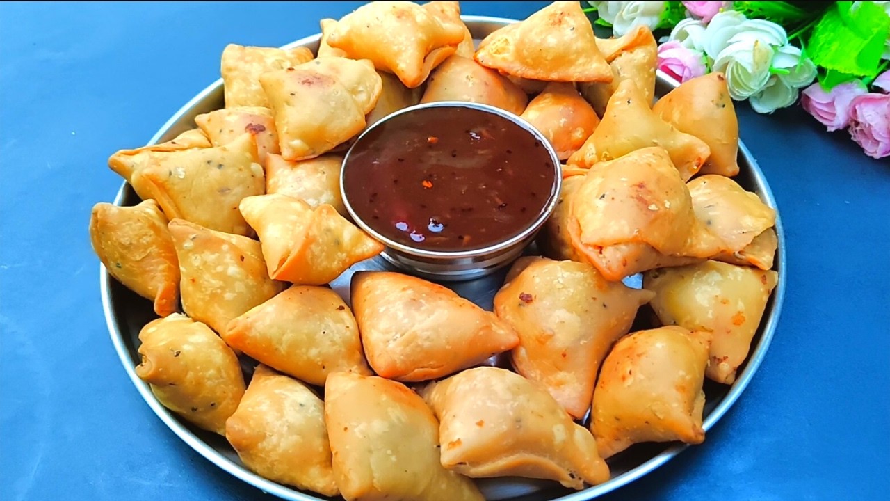Ramzan Special Crispy Aloo Samosa With Chutney Recipe For Iftar |